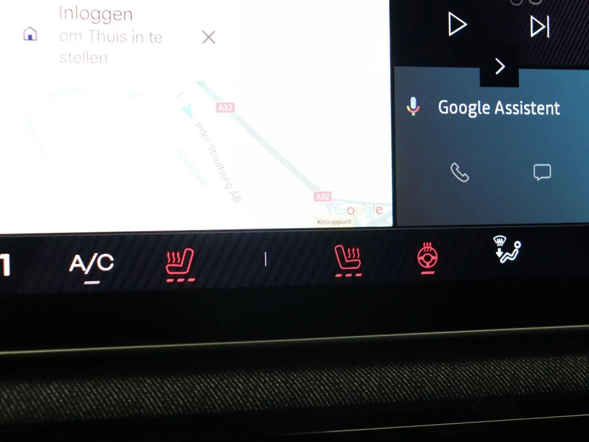 comfort range techno 52 kWh | Stoel- en stuurwielverarming | 18" chrono LMV | Achteruitrijcamera |