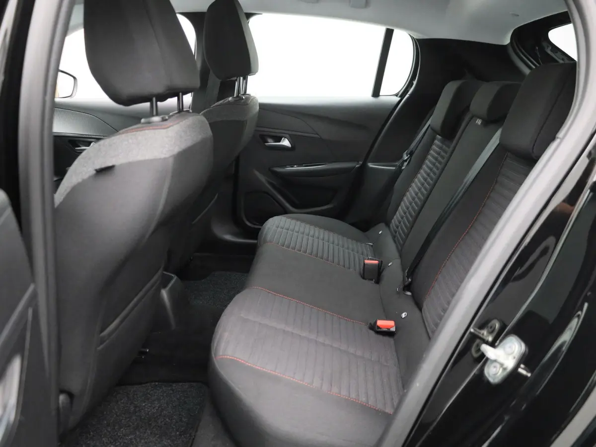 1.2 PureTech Active Pack | Apple Carplay / Android Auto | Airco | Parkeersensoren |