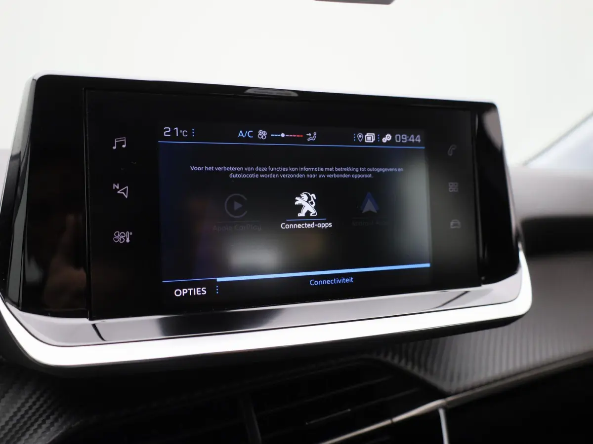 1.2 PureTech Active Pack | Apple Carplay / Android Auto | Airco | Parkeersensoren |