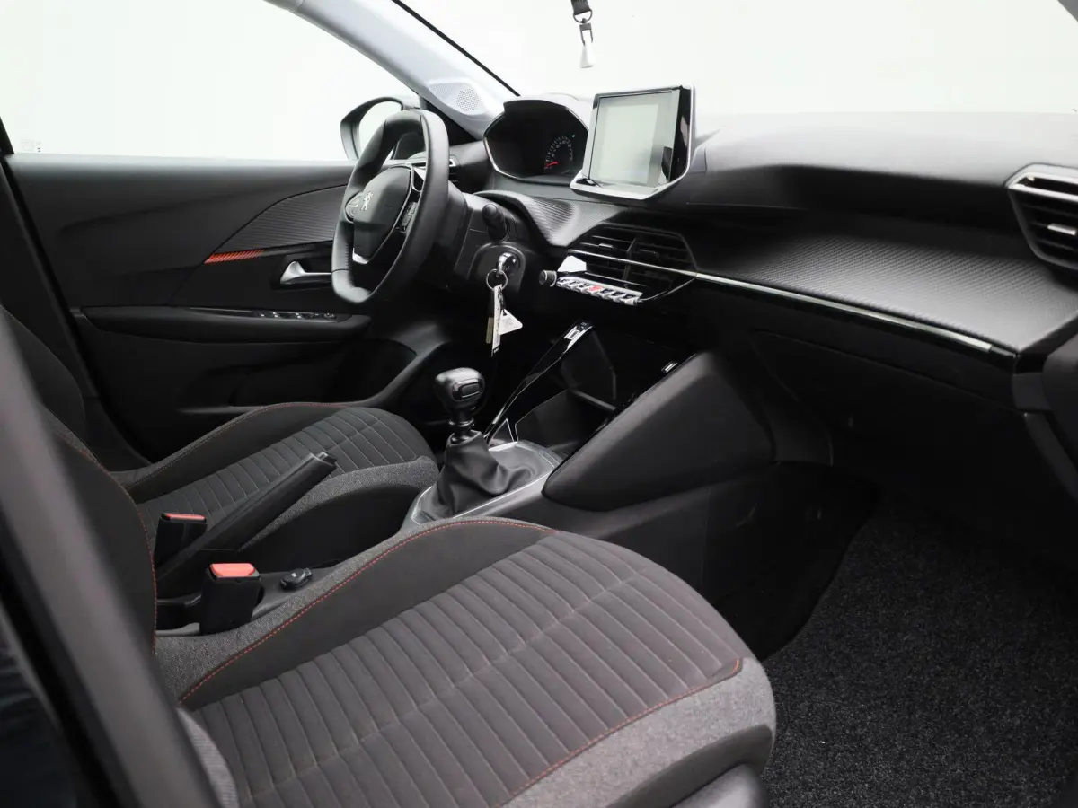 1.2 PureTech Active Pack | Apple Carplay / Android Auto | Airco | Parkeersensoren |