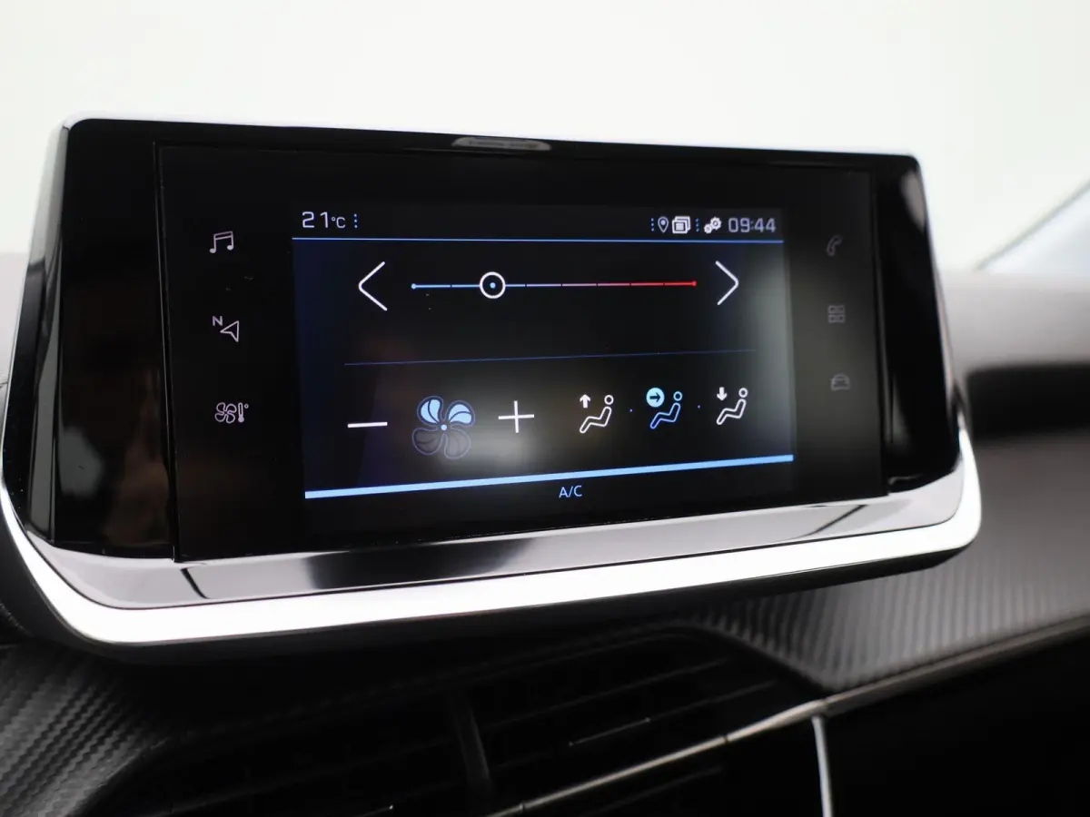 1.2 PureTech Active Pack | Apple Carplay / Android Auto | Airco | Parkeersensoren |