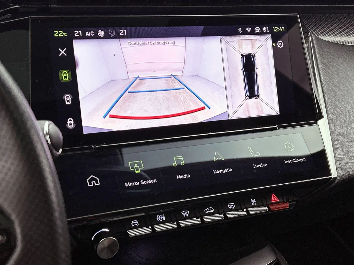 1.2 PureTech GT Pack Business | Automaat | Apple Carplay / Android Auto | Panoramadak | Achteruitrijcamera | Parkeersensoren |