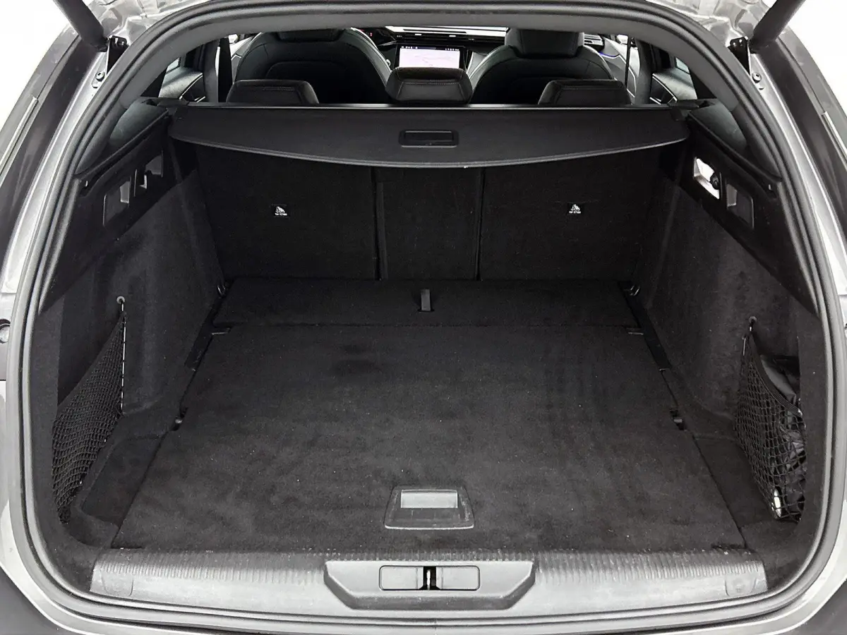 1.2 PureTech GT Pack Business | Automaat | Apple Carplay / Android Auto | Panoramadak | Achteruitrijcamera | Parkeersensoren |