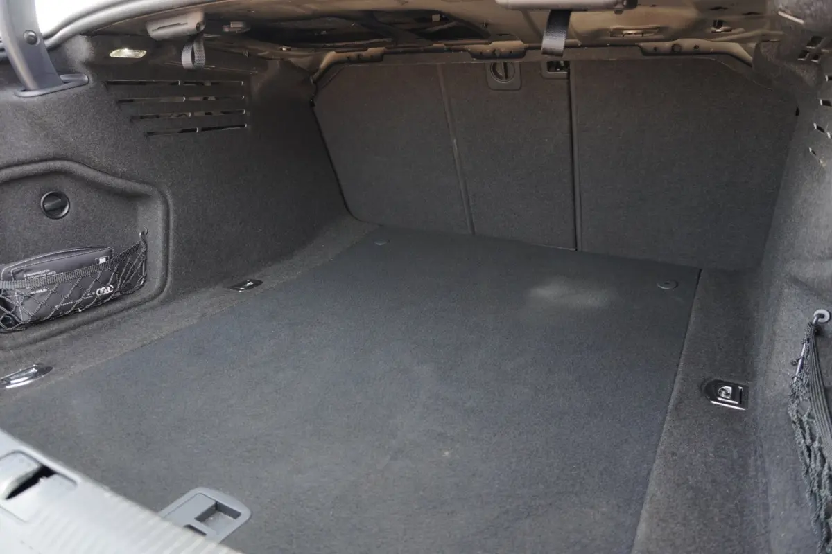 2.0 TFSI ultra Pro Line Automaat | Navigatie | Elek. Pakket | Zwart | Origineel NL | Inruil mogelijk