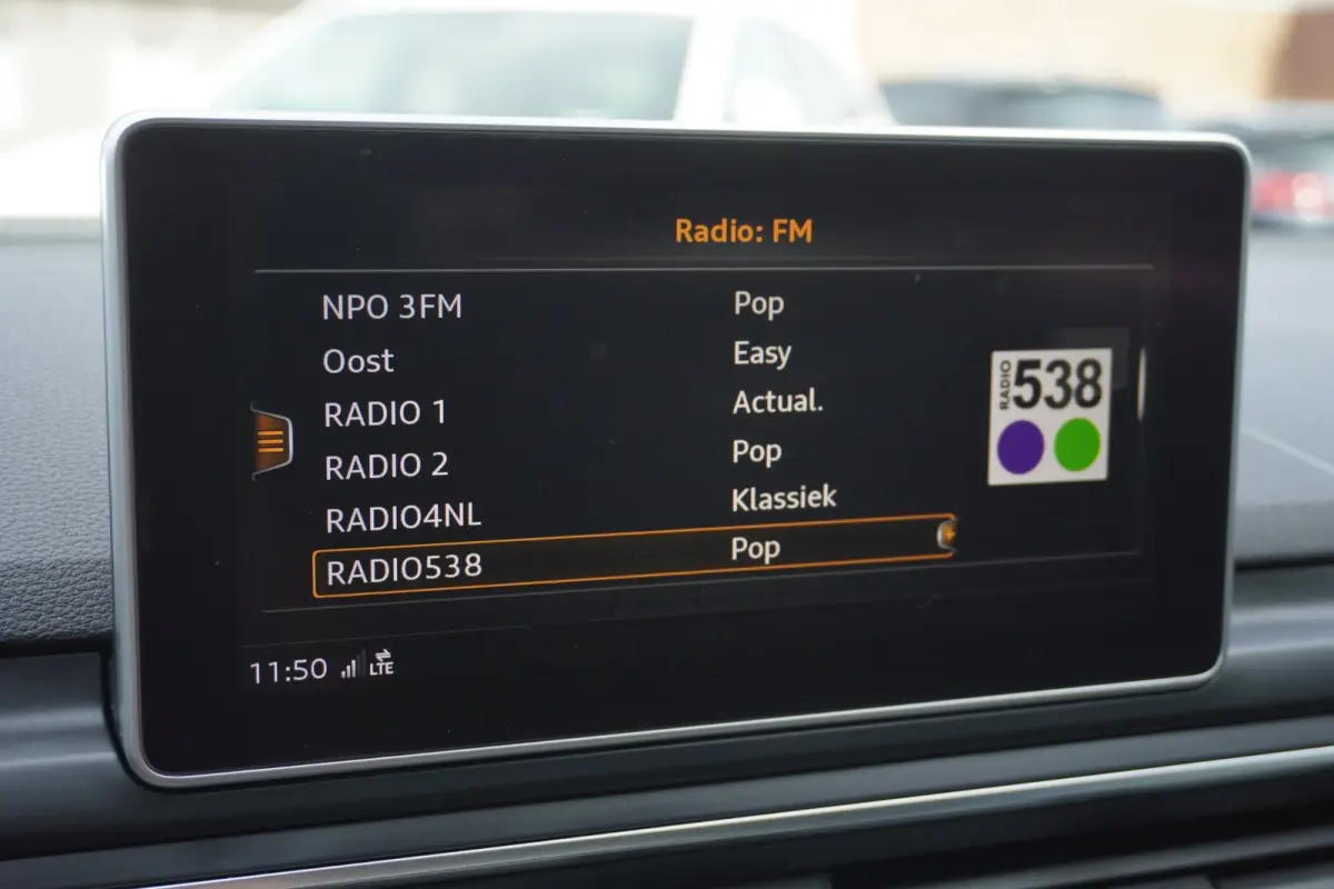 2.0 TFSI ultra Pro Line Automaat | Navigatie | Elek. Pakket | Zwart | Origineel NL | Inruil mogelijk