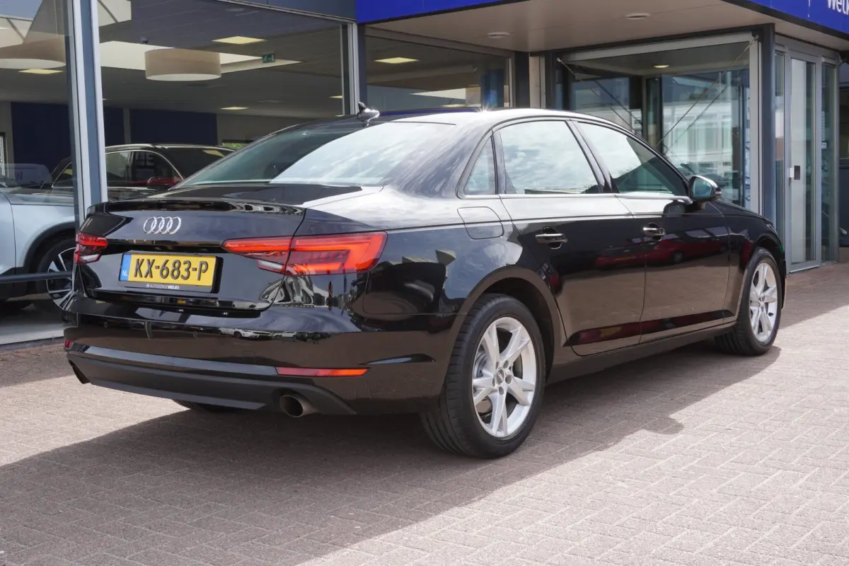 2.0 TFSI ultra Pro Line Automaat | Navigatie | Elek. Pakket | Zwart | Origineel NL | Inruil mogelijk
