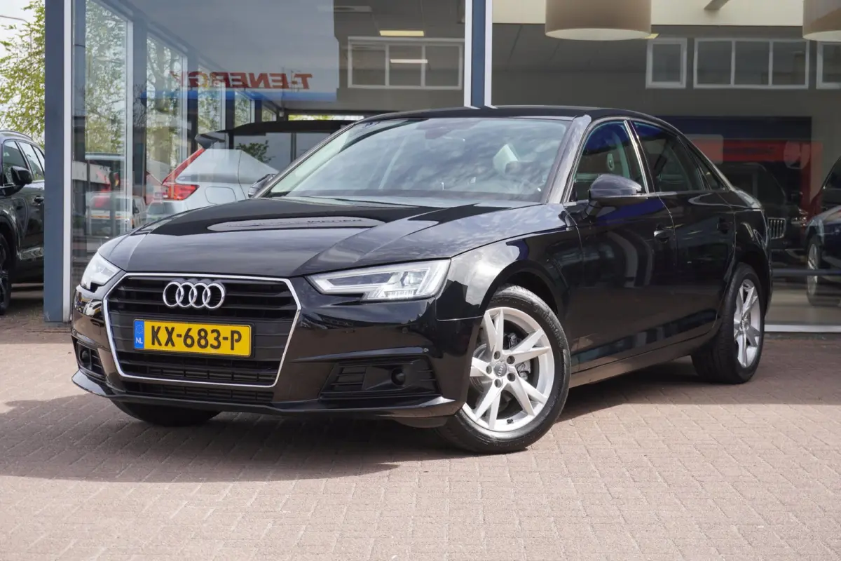 2.0 TFSI ultra Pro Line Automaat | Navigatie | Elek. Pakket | Zwart | Origineel NL | Inruil mogelijk