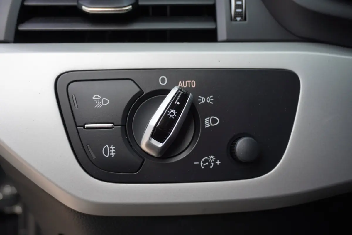 2.0 TFSI ultra Pro Line Automaat | Navigatie | Elek. Pakket | Zwart | Origineel NL | Inruil mogelijk