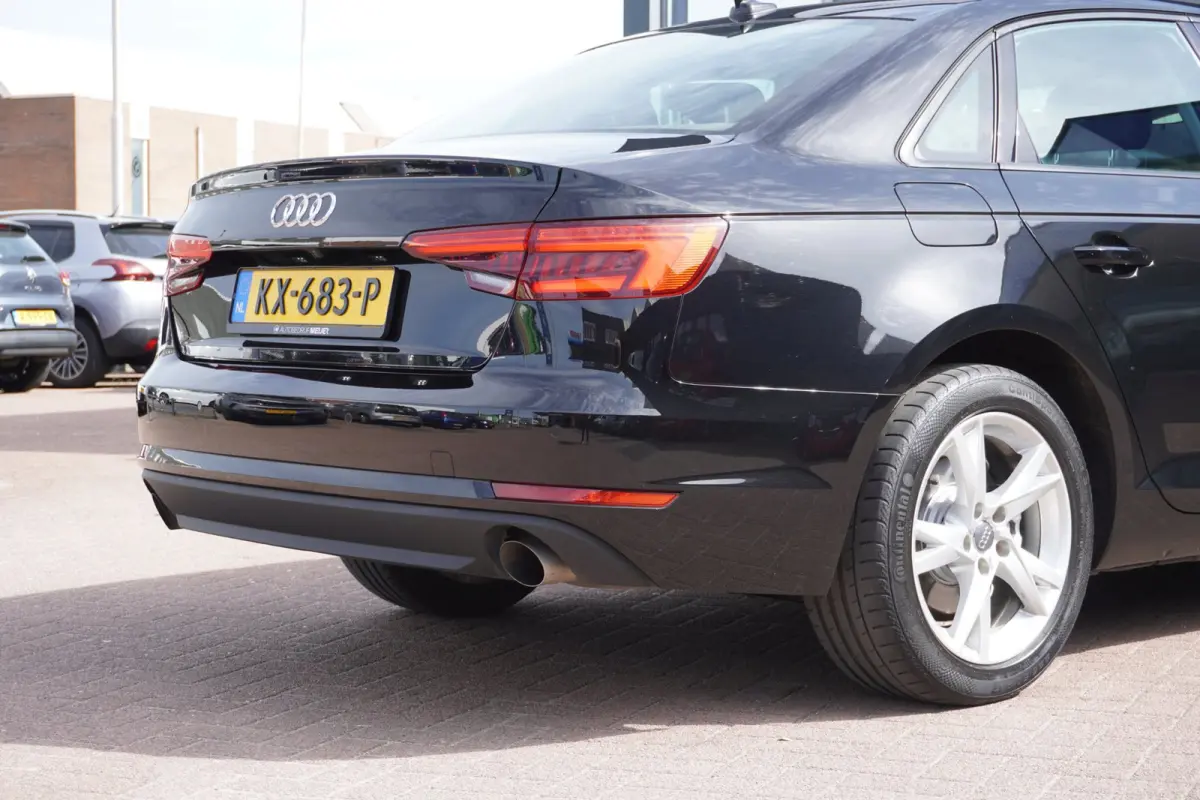 2.0 TFSI ultra Pro Line Automaat | Navigatie | Elek. Pakket | Zwart | Origineel NL | Inruil mogelijk