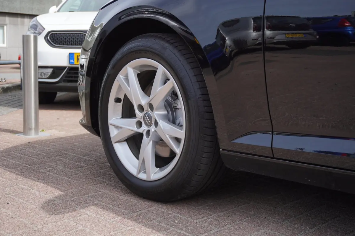 2.0 TFSI ultra Pro Line Automaat | Navigatie | Elek. Pakket | Zwart | Origineel NL | Inruil mogelijk