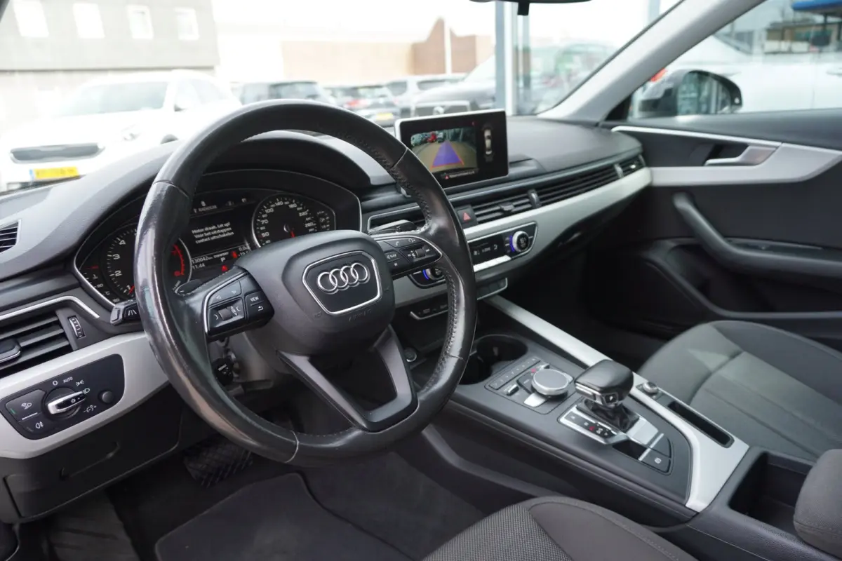 2.0 TFSI ultra Pro Line Automaat | Navigatie | Elek. Pakket | Zwart | Origineel NL | Inruil mogelijk