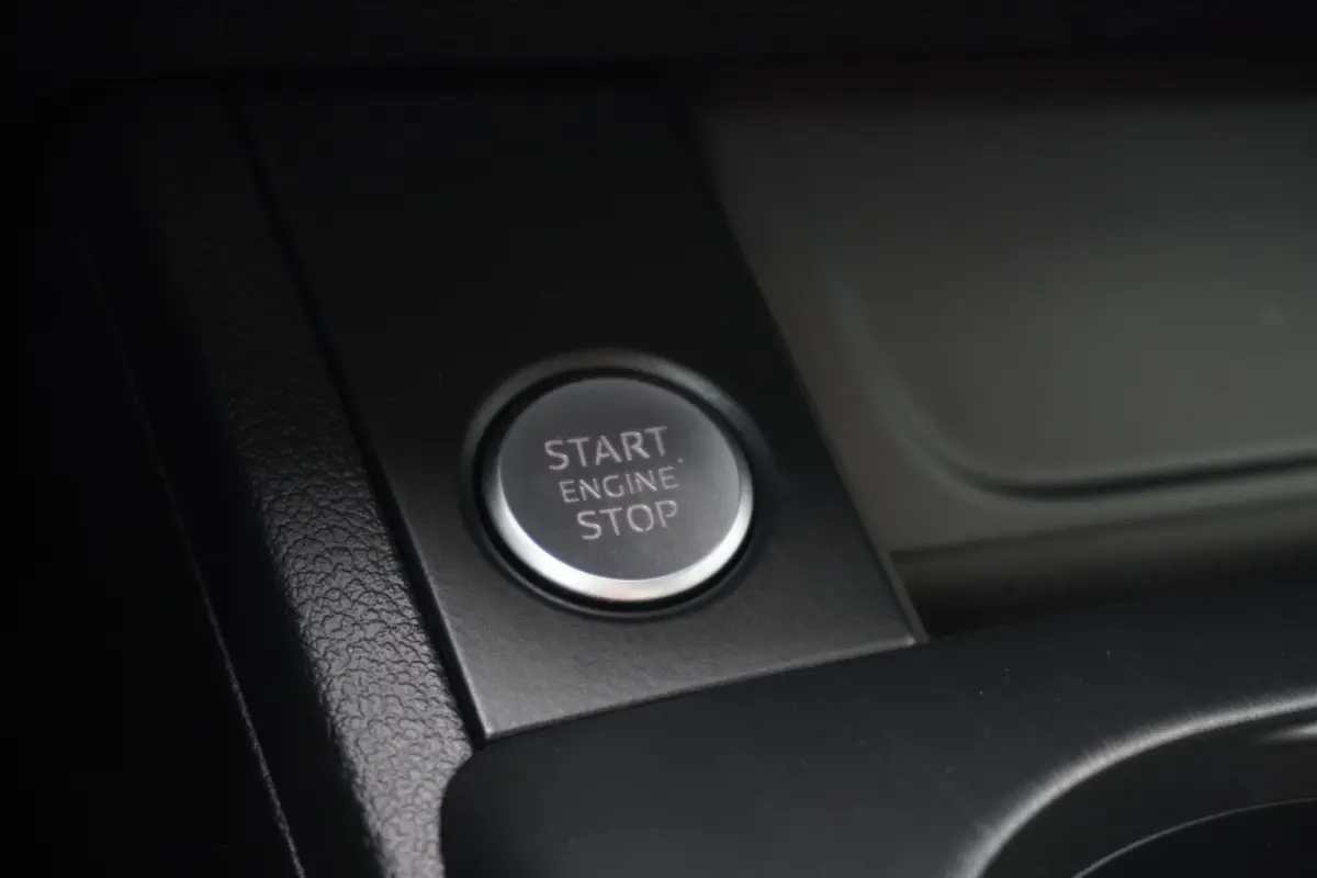 2.0 TFSI ultra Pro Line Automaat | Navigatie | Elek. Pakket | Zwart | Origineel NL | Inruil mogelijk