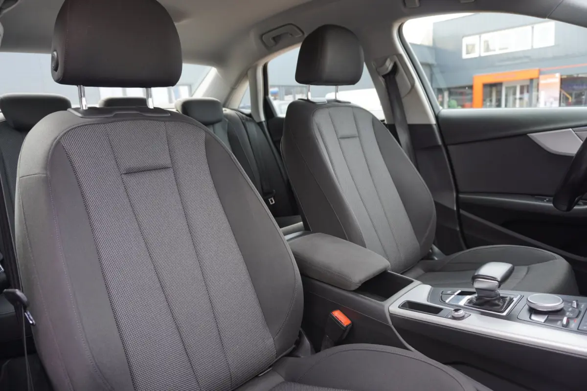 2.0 TFSI ultra Pro Line Automaat | Navigatie | Elek. Pakket | Zwart | Origineel NL | Inruil mogelijk