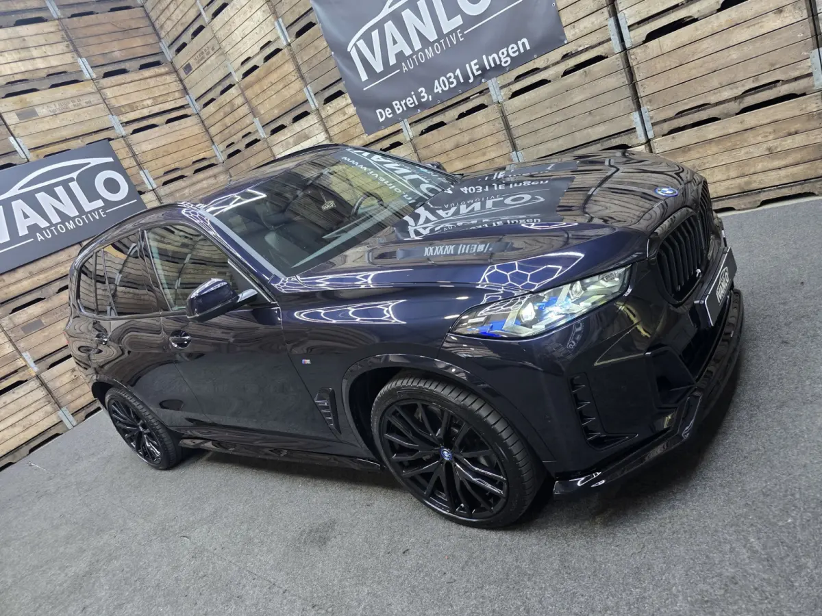 XDrive50e Launch Edition M-Sport Sky Lounge Maxton Panorama Leder Luchtvering 22"LM