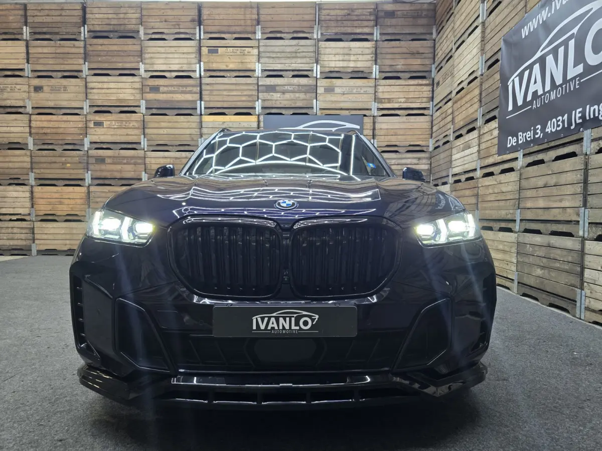 XDrive50e Launch Edition M-Sport Sky Lounge Maxton Panorama Leder Luchtvering 22"LM