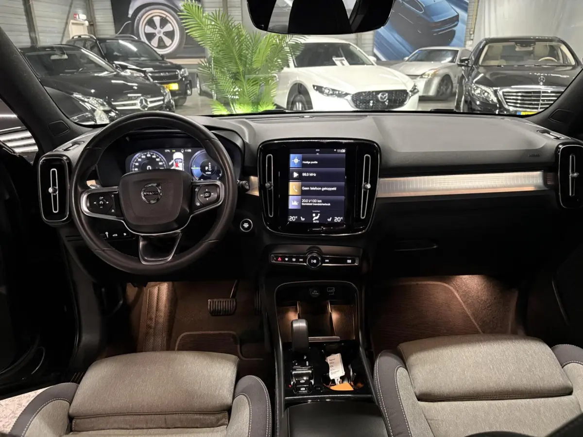 1.5 T5 PHEV Ultimate Dark|Trekhaak|Camera|Carplay