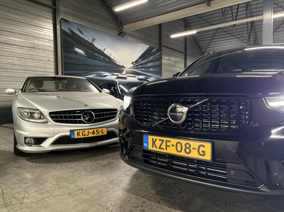 1.5 T5 PHEV Ultimate Dark|Trekhaak|Camera|Carplay