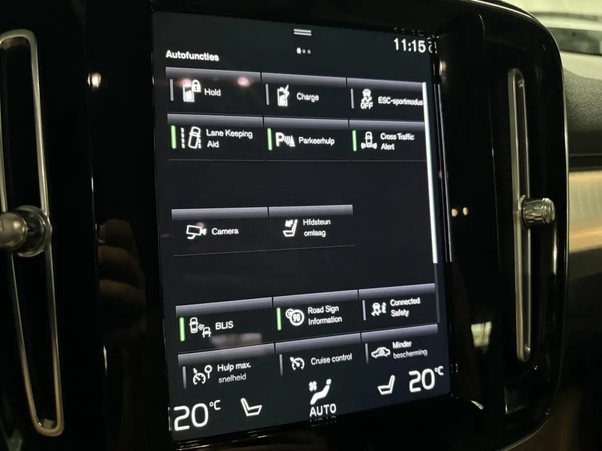 1.5 T5 PHEV Ultimate Dark|Trekhaak|Camera|Carplay