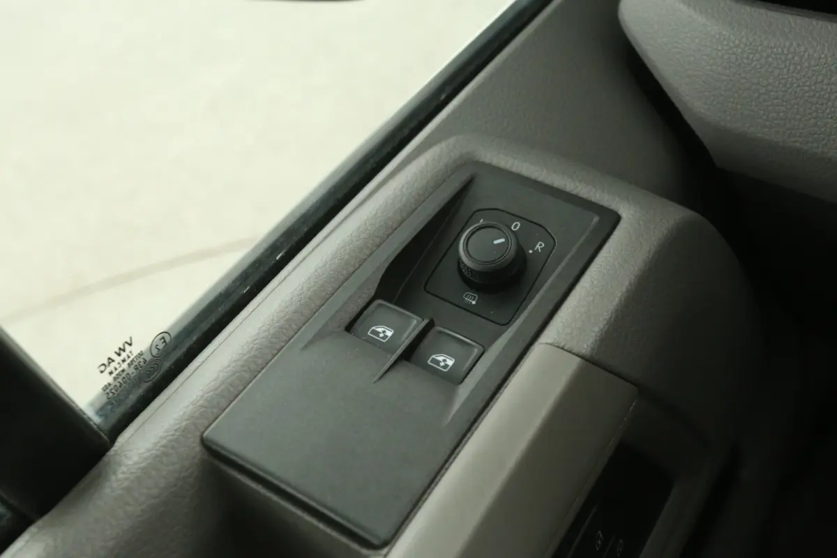 2.0 TDI L3H2 140PK | Airco | Carplay | Parkeersens. | Elektrpakket
