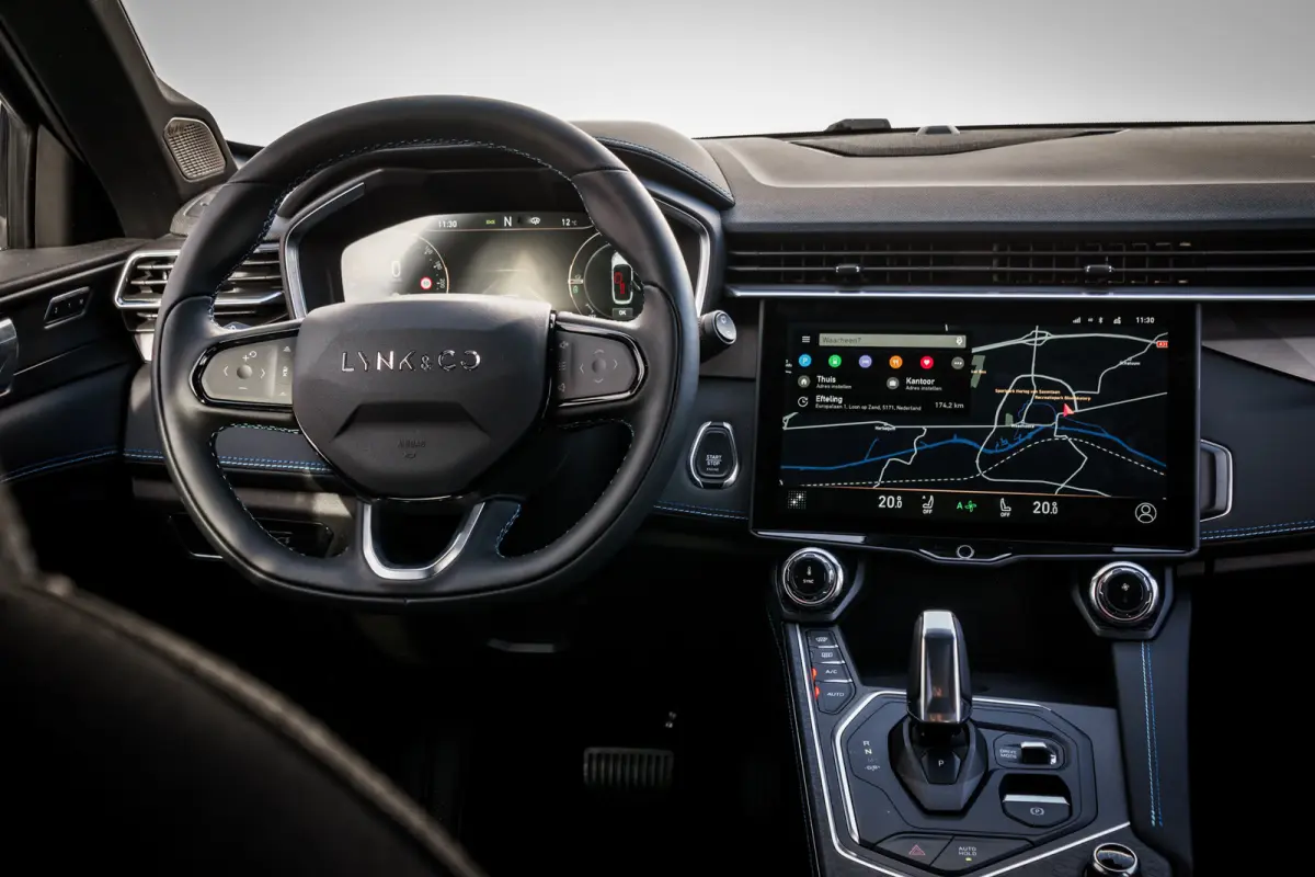 1.5 Plug-in Hybrid 262 Pk I Zwarte hemel I Panoramadak I 75 km Elektrisch I 360 Camera I Full Map Navi I NL Auto I 20 inch. LMV l 1e eigenaar