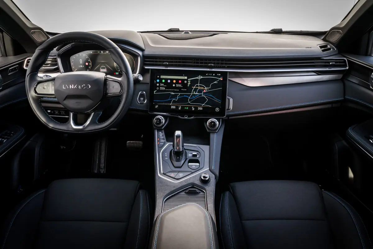 1.5 Plug-in Hybrid 262 Pk I Zwarte hemel I Panoramadak I 75 km Elektrisch I 360 Camera I Full Map Navi I NL Auto I 20 inch. LMV l 1e eigenaar