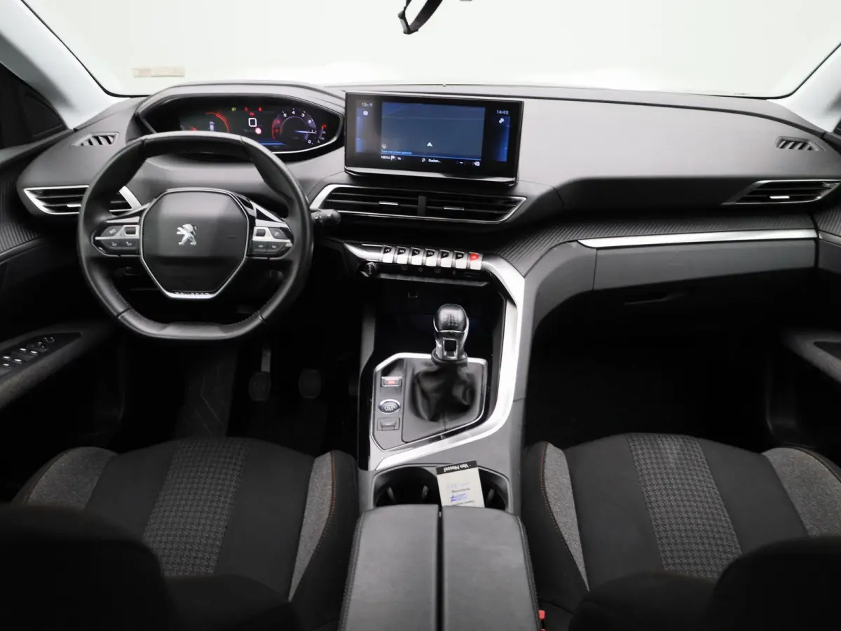 1.2 PureTech Active Pack Business | Apple Carplay / Android Auto | Achteruitrijcamera | Parkeersensoren | Cruise Control |