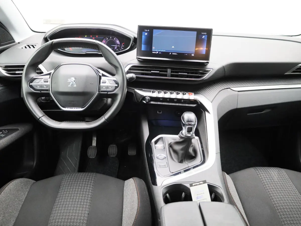 1.2 PureTech Active Pack Business | Apple Carplay / Android Auto | Achteruitrijcamera | Parkeersensoren | Cruise Control |