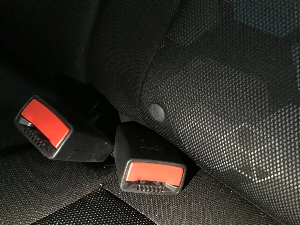 1.0 Online Edition I Kln Brt I Carplay I Airco I Cruise I Led I Parkeer sens I BT I 15inch I Compl. Onderhoud.