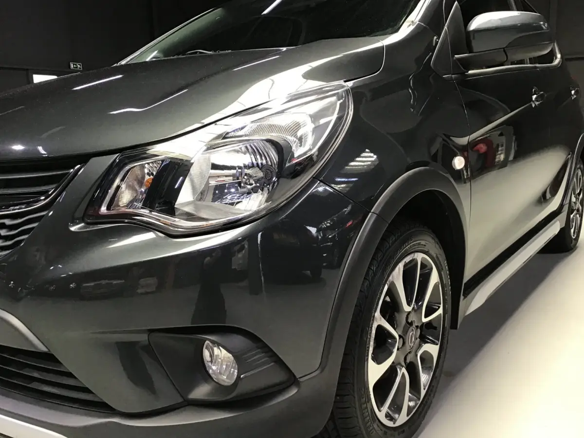 1.0 Online Edition I Kln Brt I Carplay I Airco I Cruise I Led I Parkeer sens I BT I 15inch I Compl. Onderhoud.