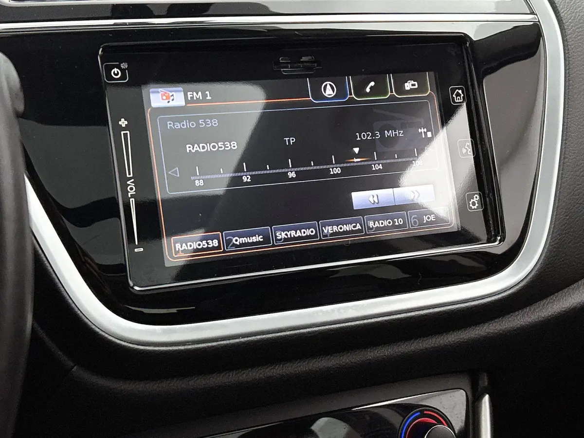 1.0 Boosterjet Comfort | Panoramadak | Climate Control | Achteruitrijcamera |