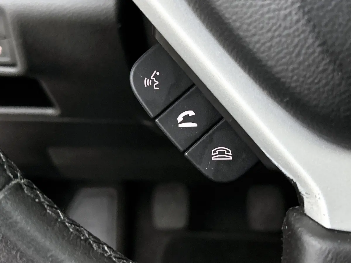 1.0 Boosterjet Comfort | Panoramadak | Climate Control | Achteruitrijcamera |