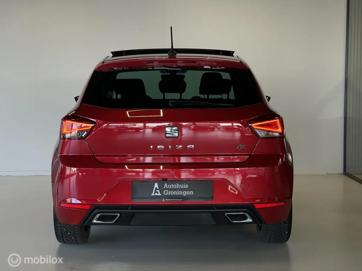 1.0 TSI FR | Pano | ACC | Keyless | Camera | Leder/Alcantara | 18” LM