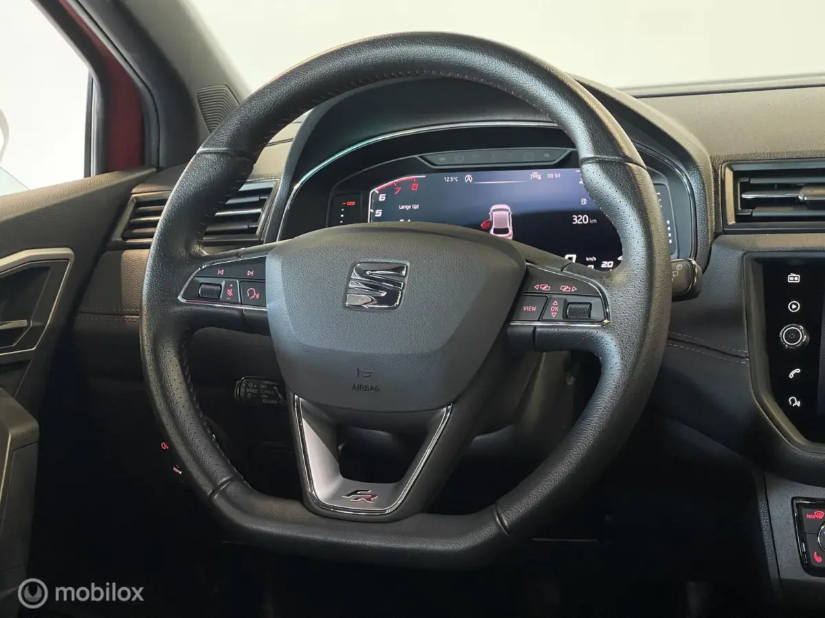 1.0 TSI FR | Pano | ACC | Keyless | Camera | Leder/Alcantara | 18” LM