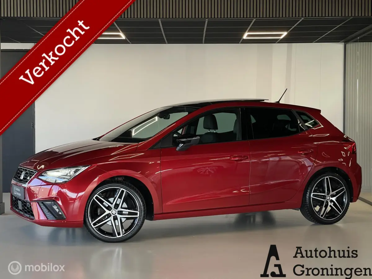 1.0 TSI FR | Pano | ACC | Keyless | Camera | Leder/Alcantara | 18” LM