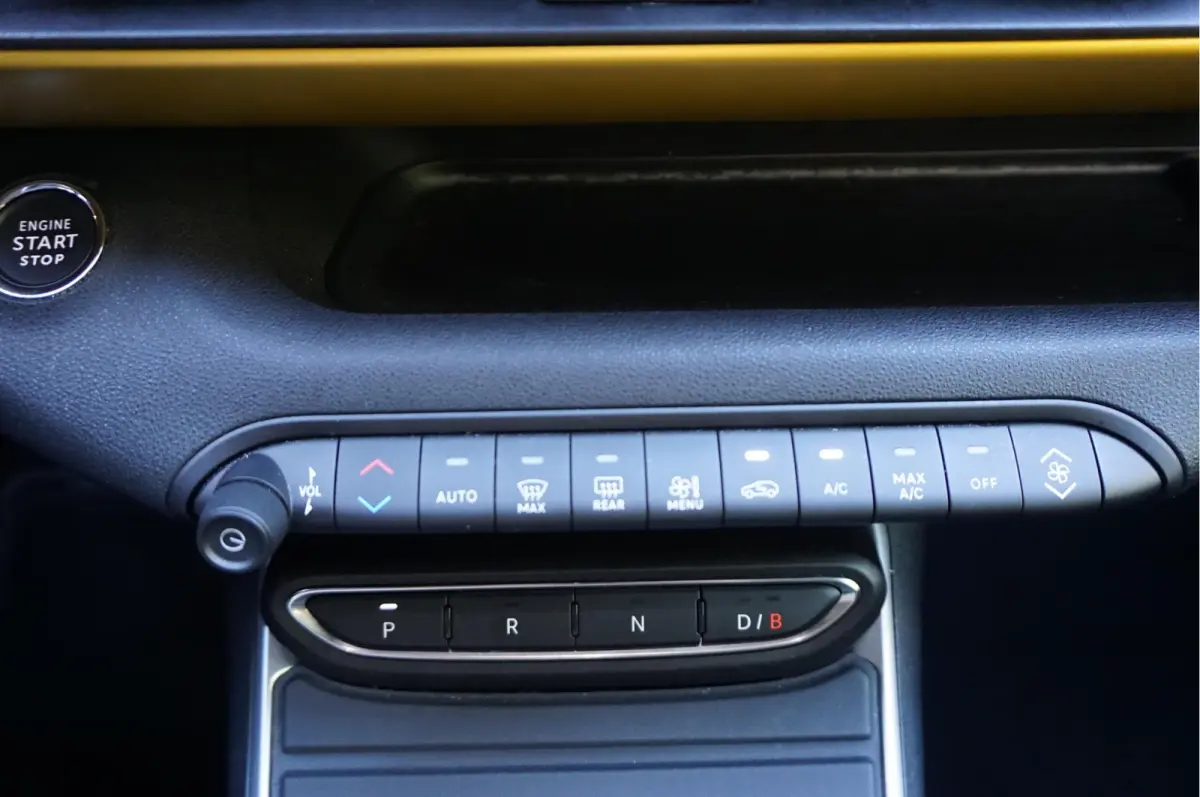 Black Edition 54 kWh | Sfeer | Apple | 360 | Adaptive + lane | Navi | Stoelverwarming | NL auto