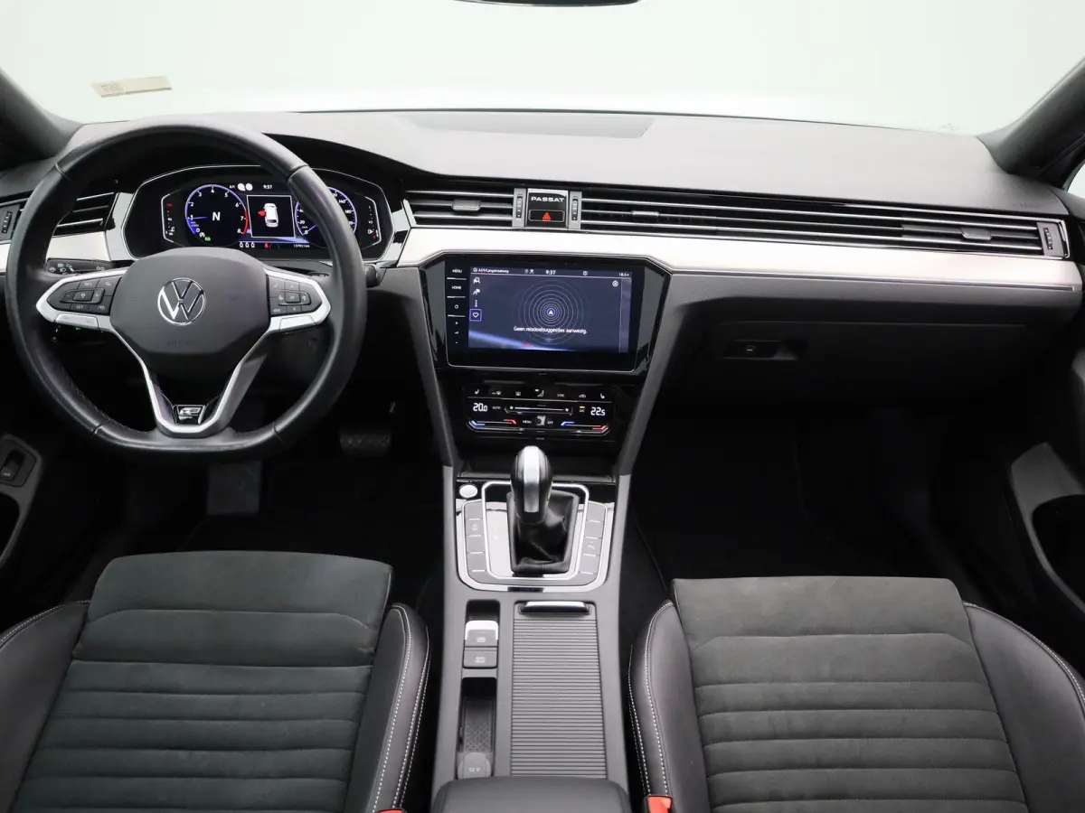 1.5 TSI R-Line Business + | Wordt Verwacht | Automaat | Apple Carplay / Android Auto | Panoramadak | Achteruitrijcamera | Parkeersensoren | Stoelverwarming |