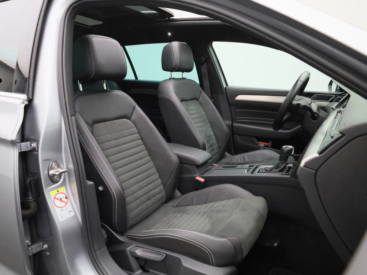1.5 TSI R-Line Business + | Wordt Verwacht | Automaat | Apple Carplay / Android Auto | Panoramadak | Achteruitrijcamera | Parkeersensoren | Stoelverwarming |