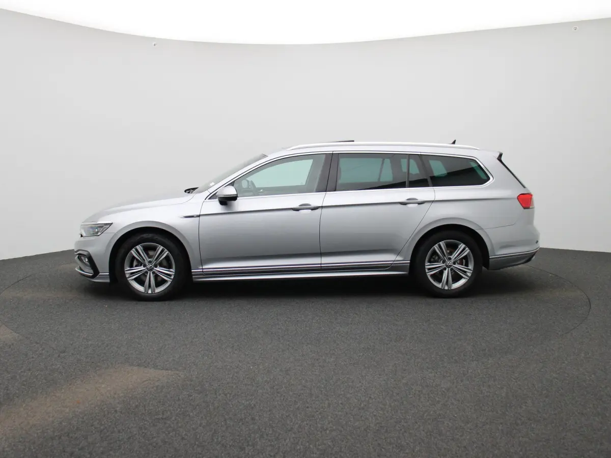 1.5 TSI R-Line Business + | Wordt Verwacht | Automaat | Apple Carplay / Android Auto | Panoramadak | Achteruitrijcamera | Parkeersensoren | Stoelverwarming |