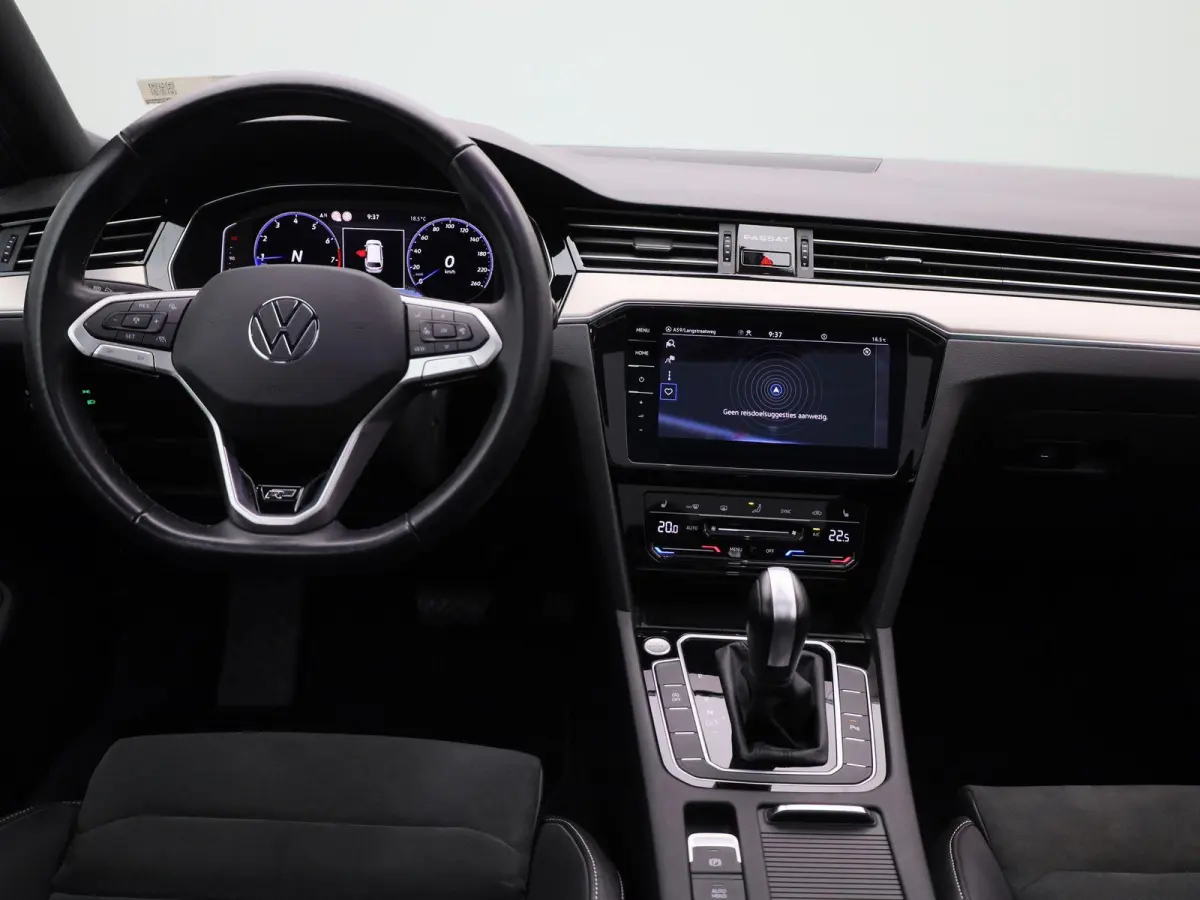 1.5 TSI R-Line Business + | Wordt Verwacht | Automaat | Apple Carplay / Android Auto | Panoramadak | Achteruitrijcamera | Parkeersensoren | Stoelverwarming |