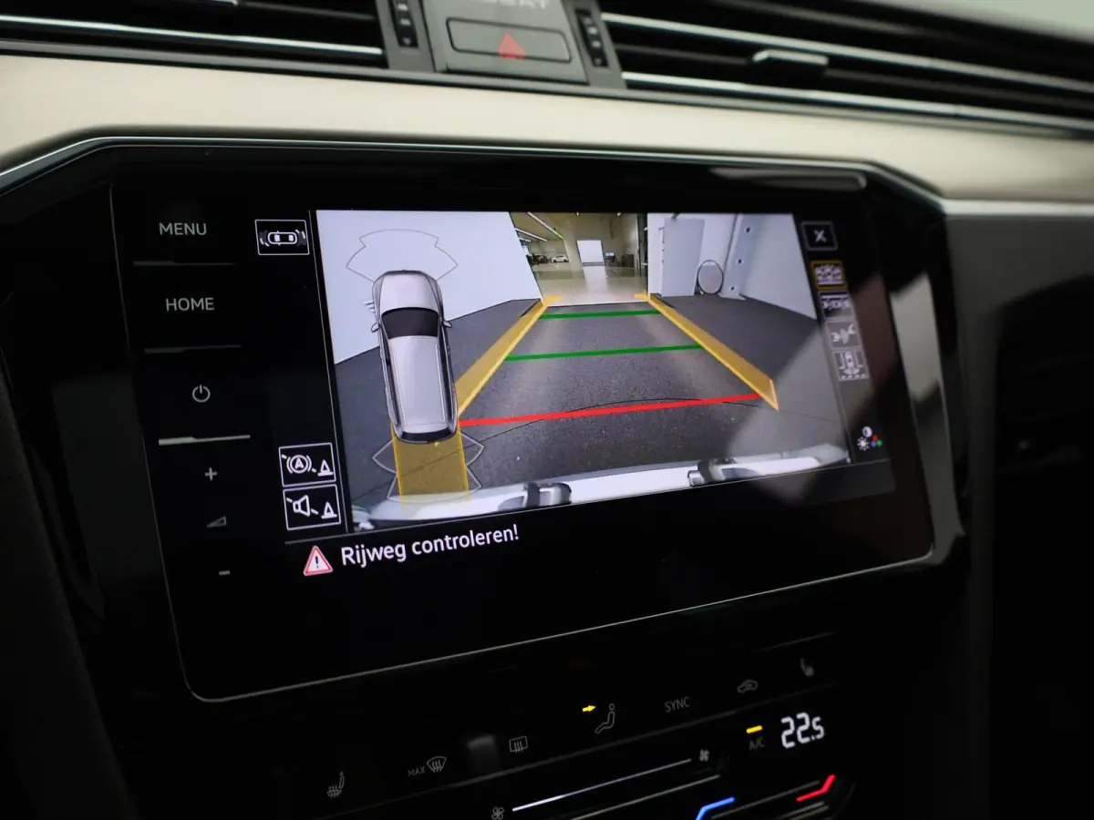 1.5 TSI R-Line Business + | Wordt Verwacht | Automaat | Apple Carplay / Android Auto | Panoramadak | Achteruitrijcamera | Parkeersensoren | Stoelverwarming |