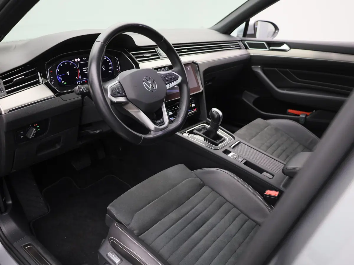 1.5 TSI R-Line Business + | Wordt Verwacht | Automaat | Apple Carplay / Android Auto | Panoramadak | Achteruitrijcamera | Parkeersensoren | Stoelverwarming |