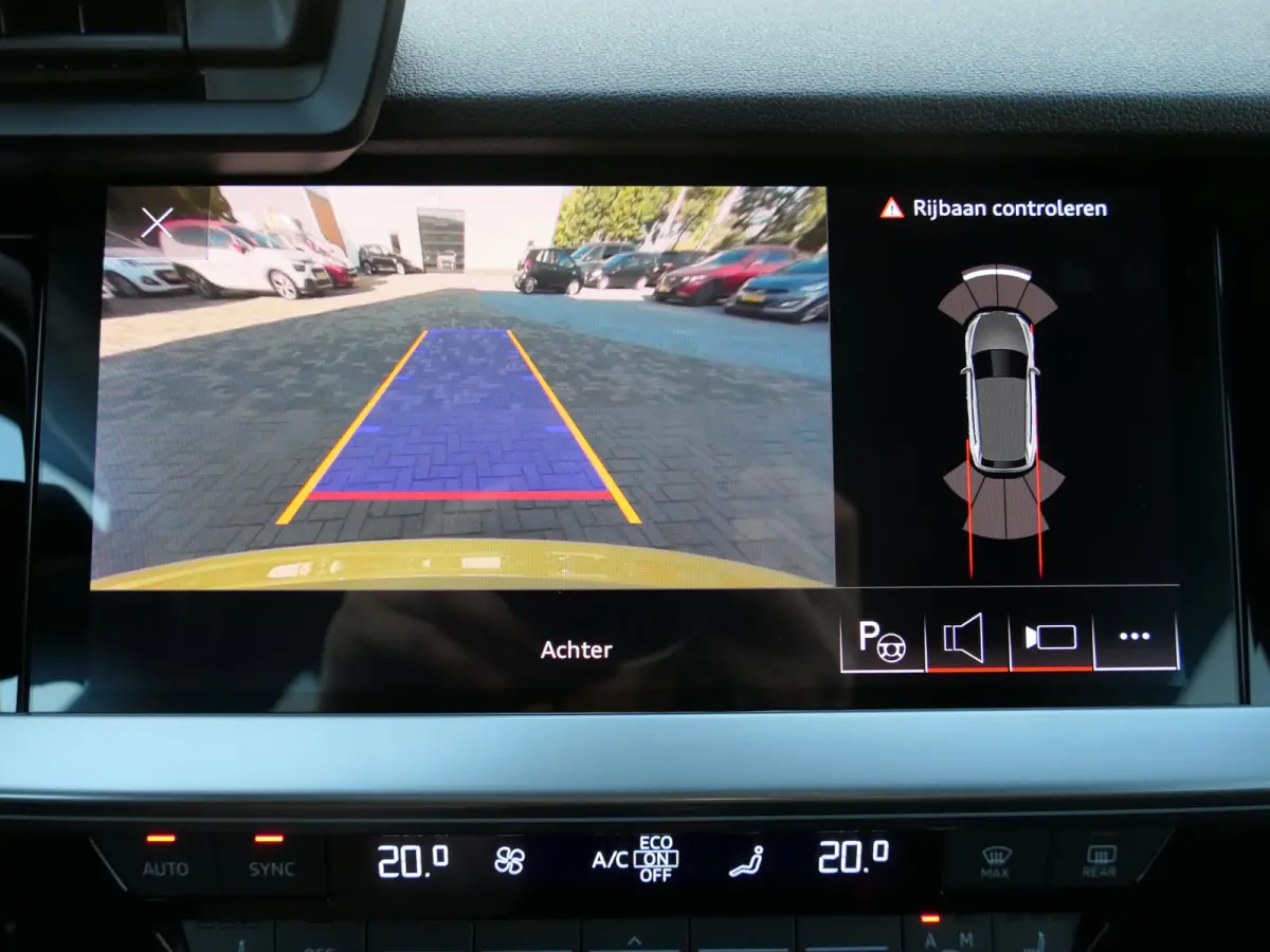 40 TFSI e S-Line | Black optic | Full Maxton Design | Bang & Olufsen | Alcantara-/lederen sportstoelen | Maxtrix LED | Draadloos Apple-/Android Carplay | Elektrische achterklep |  Sportstuur