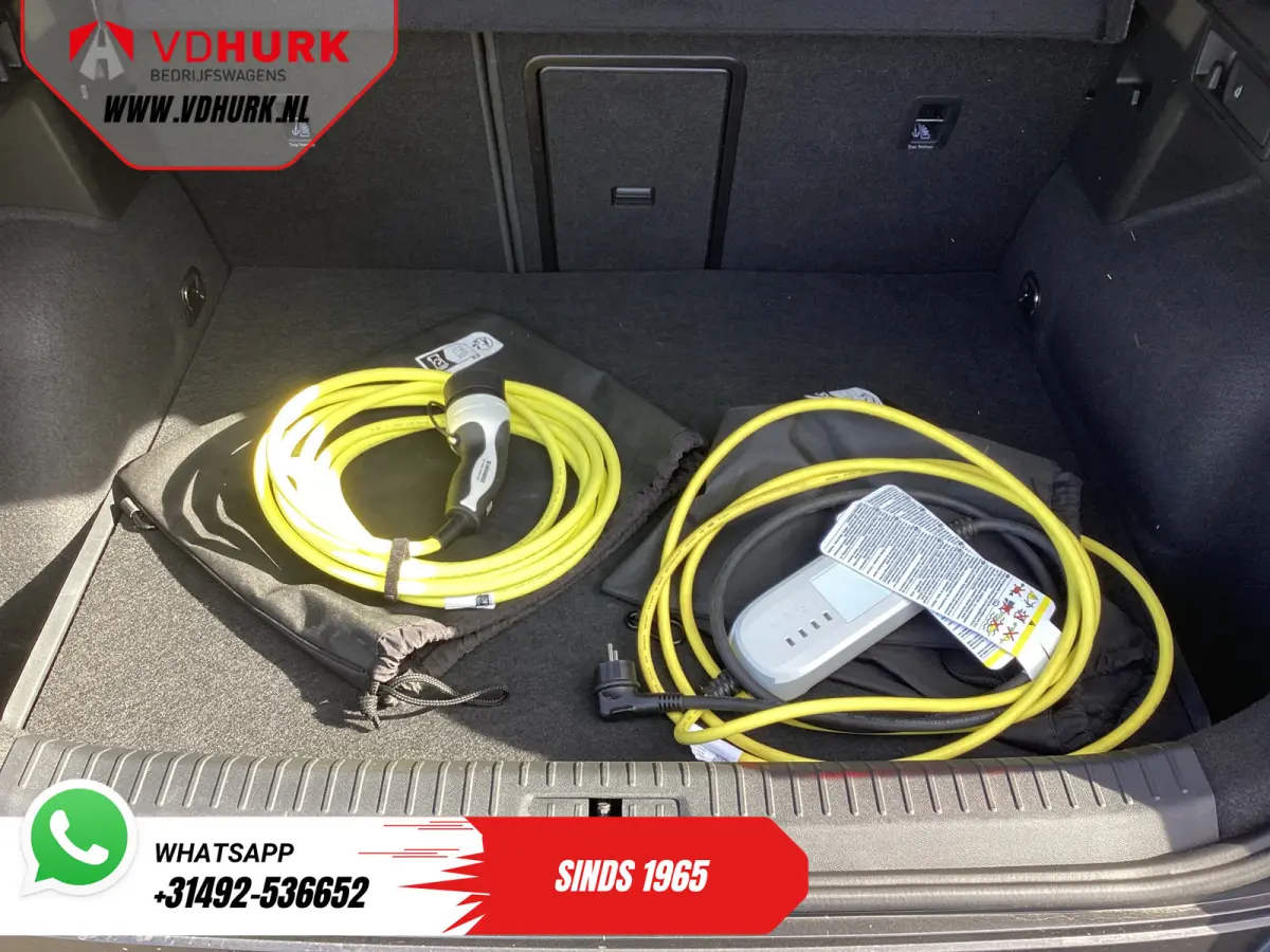 1.4 e-Hybrid 245 pk VZ Tribe Edition Elek.klep/ Memory/ Standkachel/ Stoelverw./ Carplay/ Adapt.Cruise/ 360.camera/ Climate/ PDC/ 19” LMV