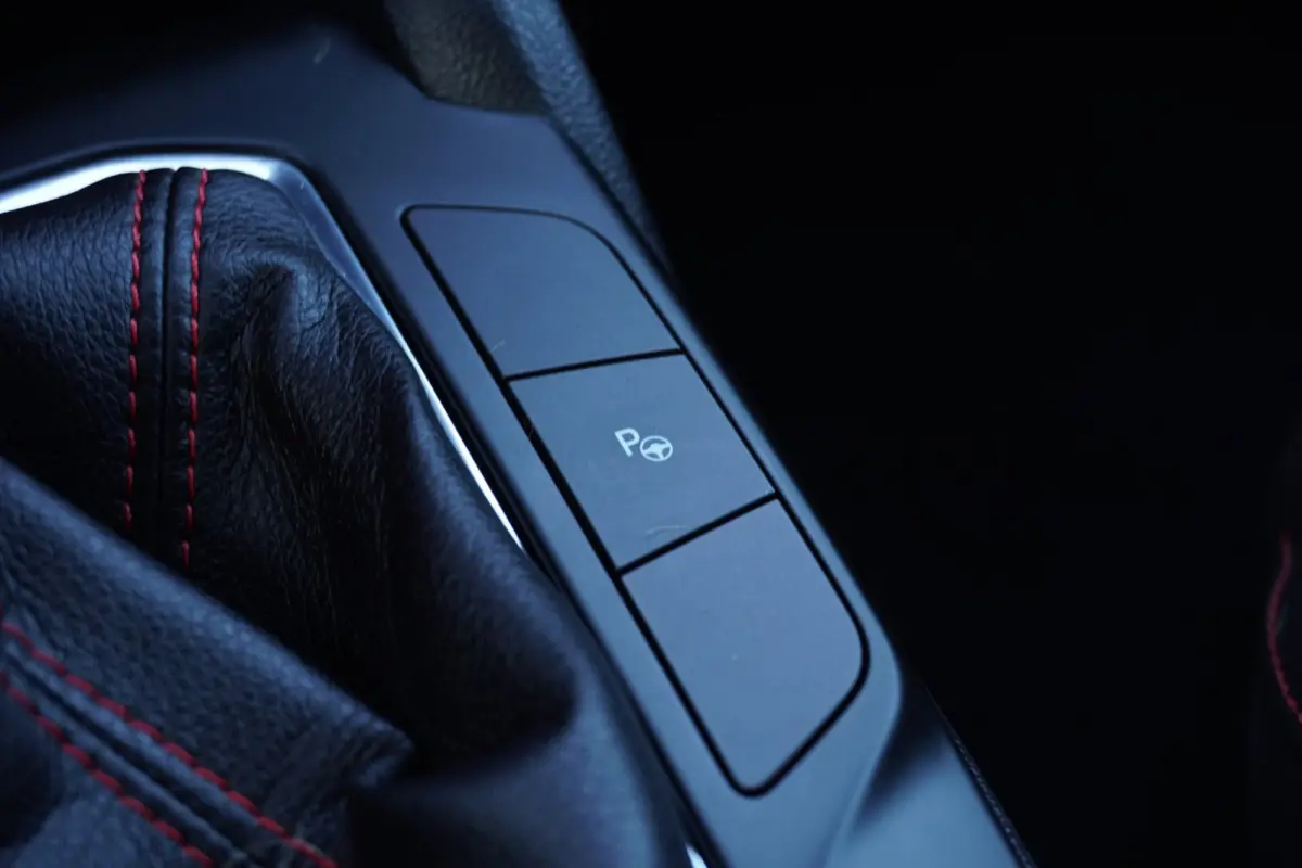 1.0 EcoBoost Hybrid ST Line Style | Airco | Navigatie | Carplay | Elek. pakket | 2022 | Inruil mogelijk