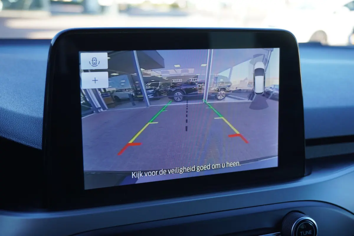 1.0 EcoBoost Hybrid ST Line Style | Airco | Navigatie | Carplay | Elek. pakket | 2022 | Inruil mogelijk