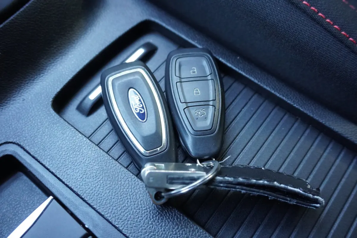 1.0 EcoBoost Hybrid ST Line Style | Airco | Navigatie | Carplay | Elek. pakket | 2022 | Inruil mogelijk