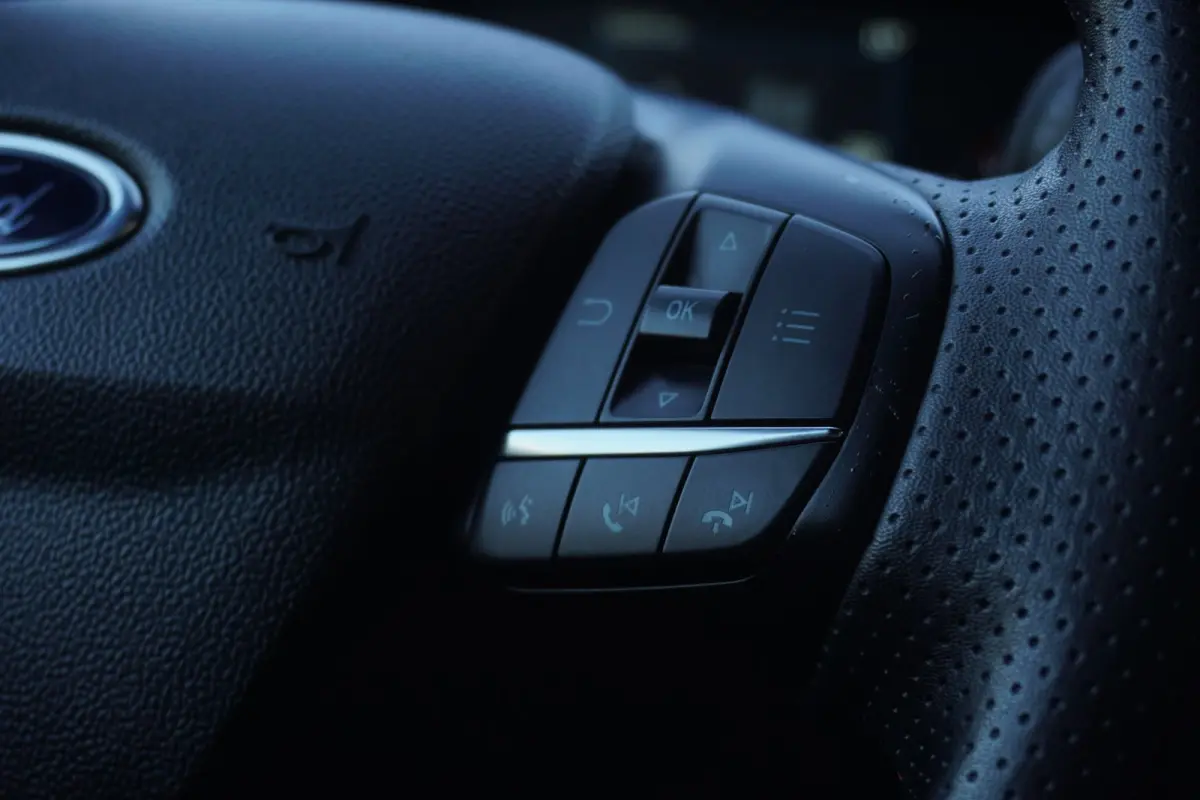1.0 EcoBoost Hybrid ST Line Style | Airco | Navigatie | Carplay | Elek. pakket | 2022 | Inruil mogelijk