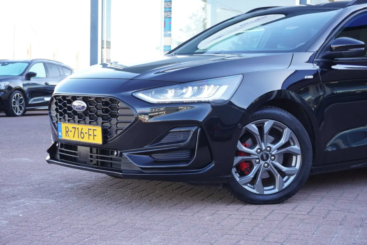 1.0 EcoBoost Hybrid ST Line Style | Airco | Navigatie | Carplay | Elek. pakket | 2022 | Inruil mogelijk
