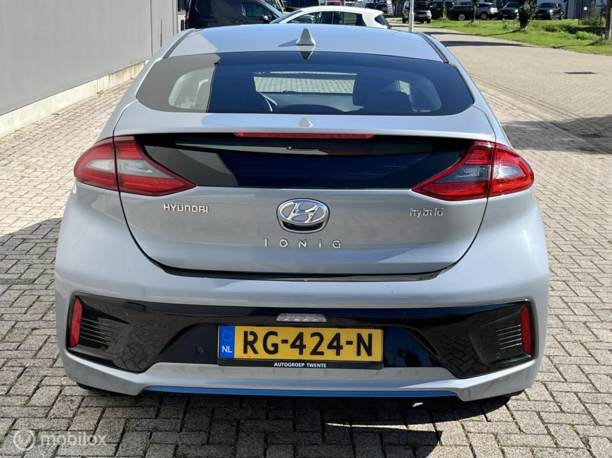 1.6 GDi Aut, Xenon, Keyless, Camera, Netjes !