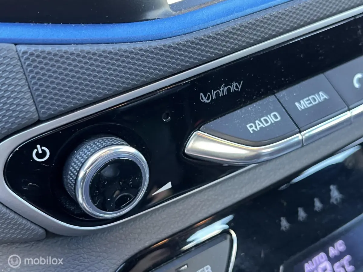 1.6 GDi Aut, Xenon, Keyless, Camera, Netjes !